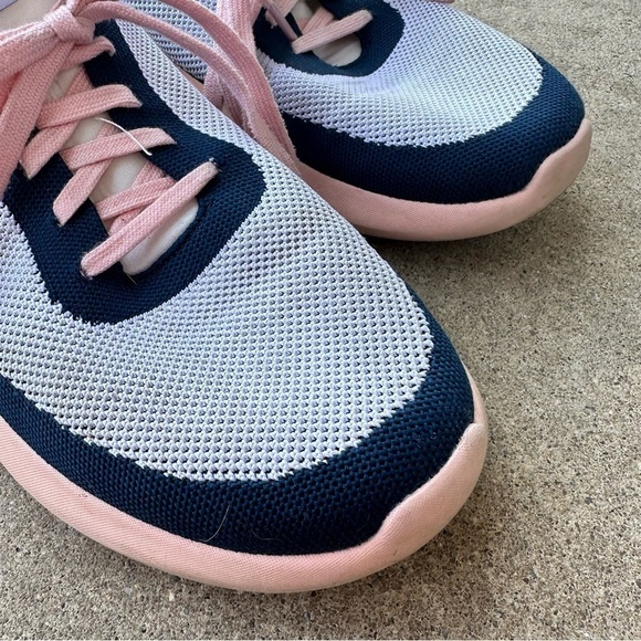 Kizik Athens Bahama Lace Up Sneakers - Picture 4 of 7